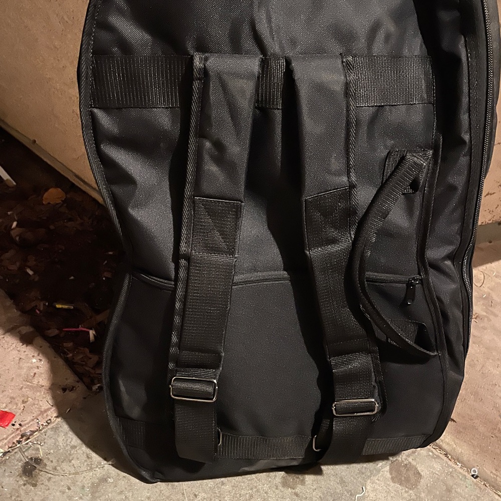 Large string instrument case - Picture 3 of 3